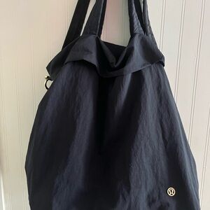 lululemon athletica Midnight Black Tote